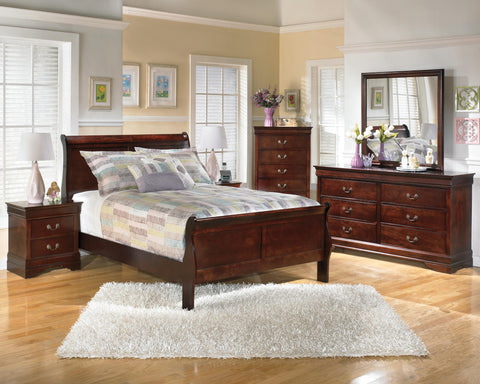 Alisdair Sleigh Bed, Dresser and Chest
