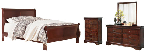 Alisdair Sleigh Bed with Mirrored Dresser and Chest
