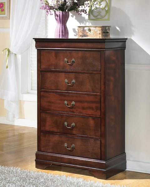 Alisdair Sleigh Bed, Chest and 2 Nightstands