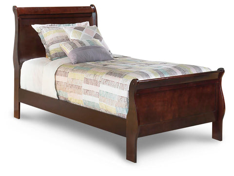 Alisdair Sleigh Bed, 2 Dressers, Mirror and Nightstand