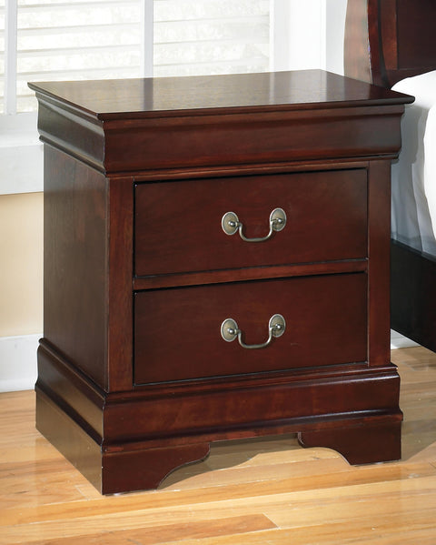 Alisdair Sleigh Bed with Mirrored Dresser and 2 Nightstands