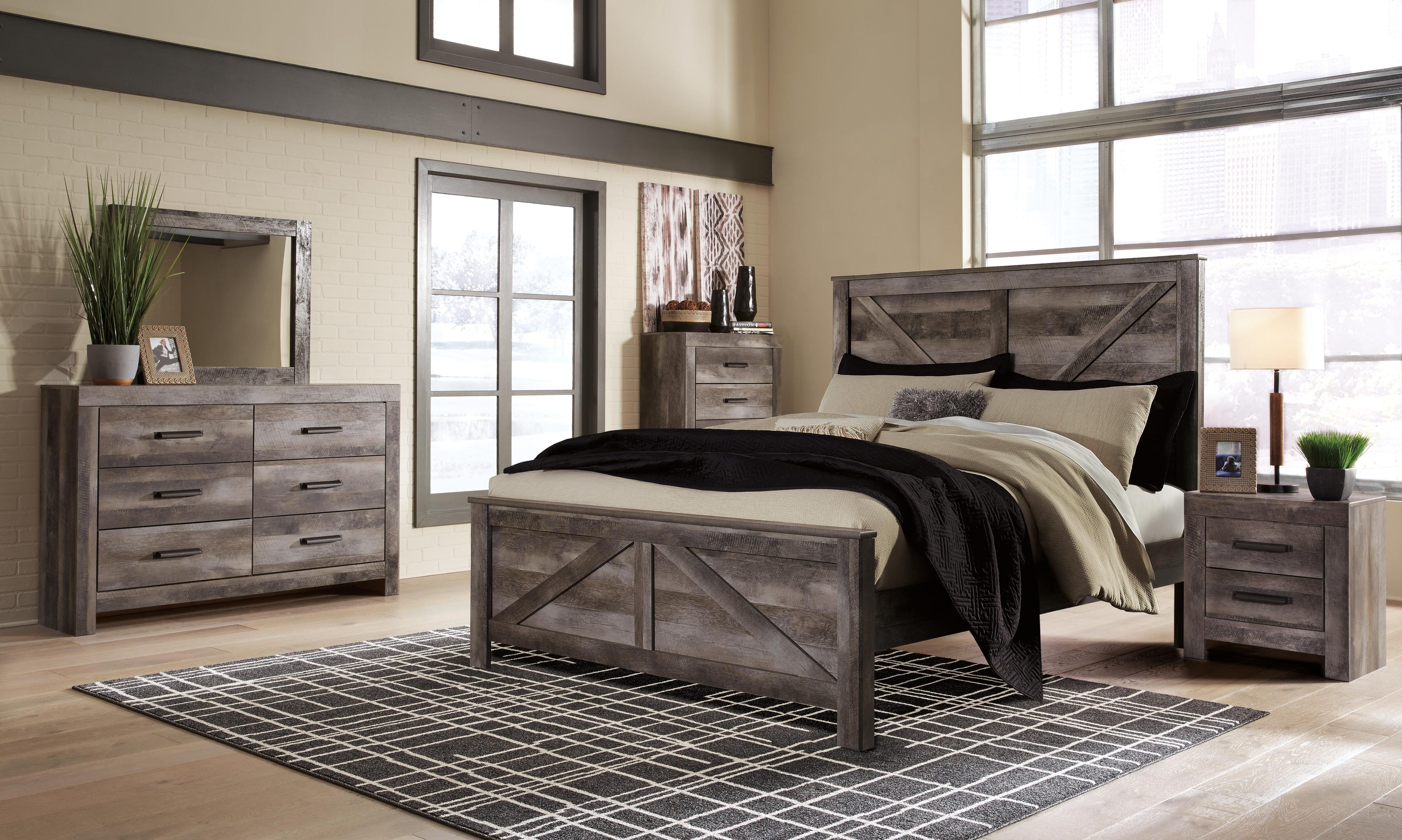 Wynnlow Crossbuck Panel Bed, Dresser and Mirror