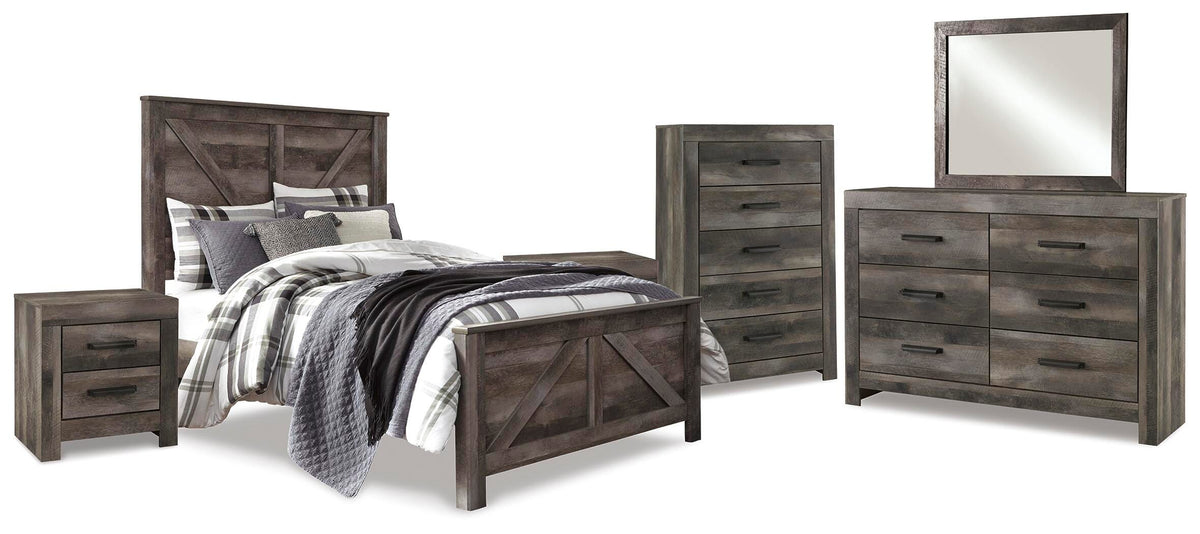 Wynnlow Crossbuck Panel Bed with Mirrored Dresser, Chest and 2 Nightstands