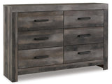 Wynnlow Panel Bed with Dresser