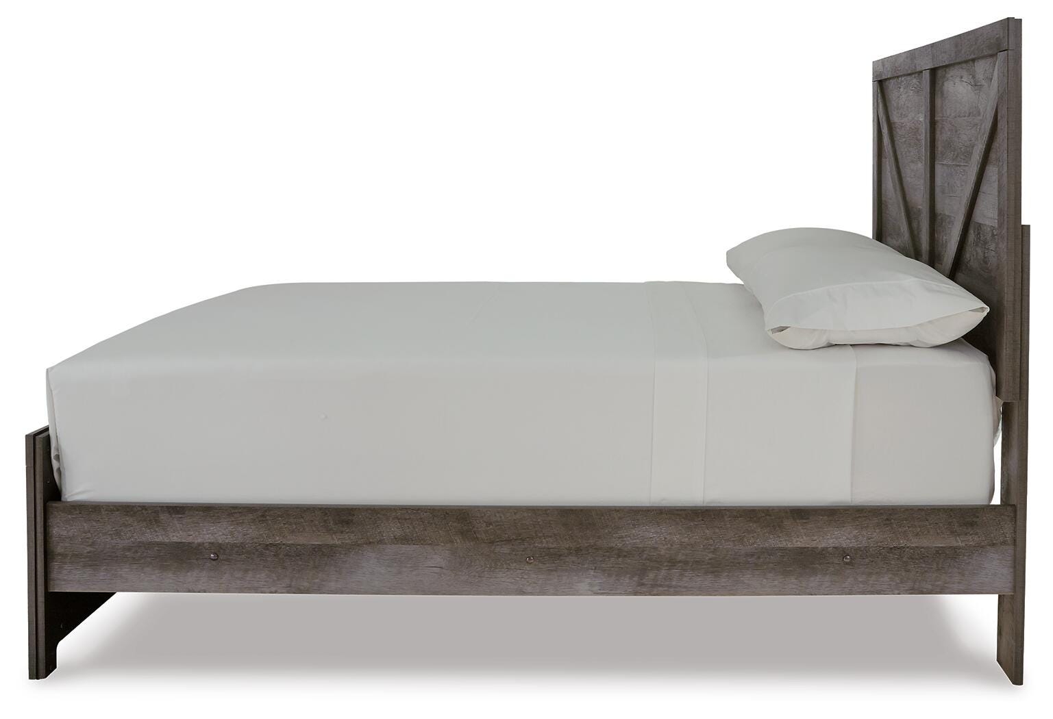 Wynnlow Panel Bed, Chest and Nightstand