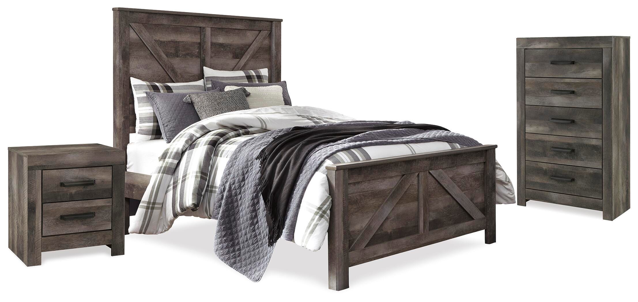 Wynnlow Crossbuck Panel Bed, Chest and Nightstand