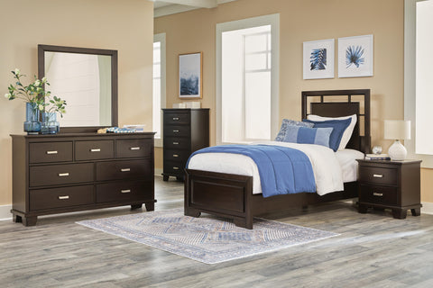 Covetown Panel Bed with Dresser and Nightstand
