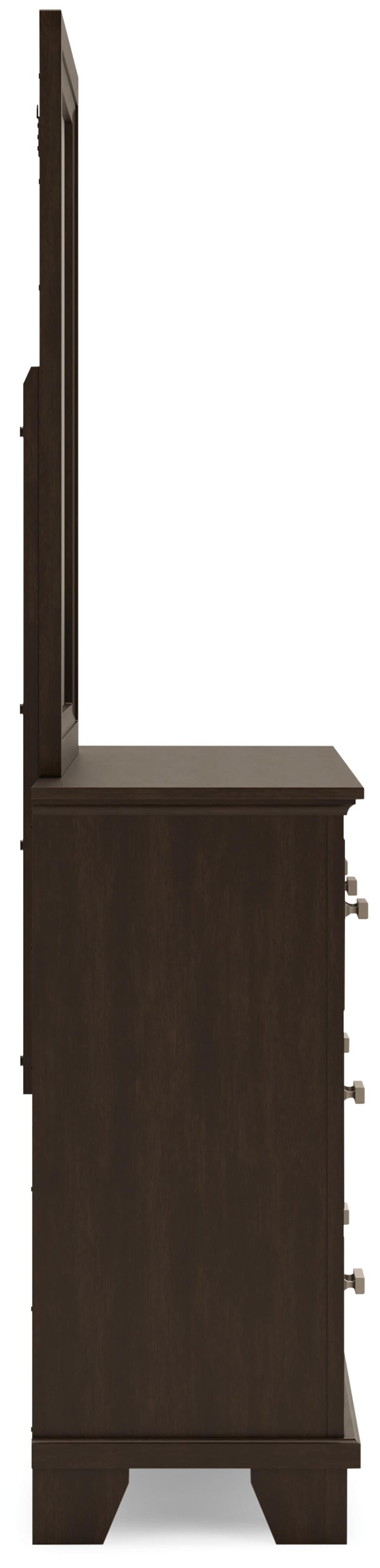 Wynnlow Panel Bed, Dresser, Mirror and 2 Nightstands