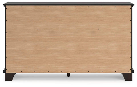 Covetown Panel Bed, Dresser and 2 Nightstands