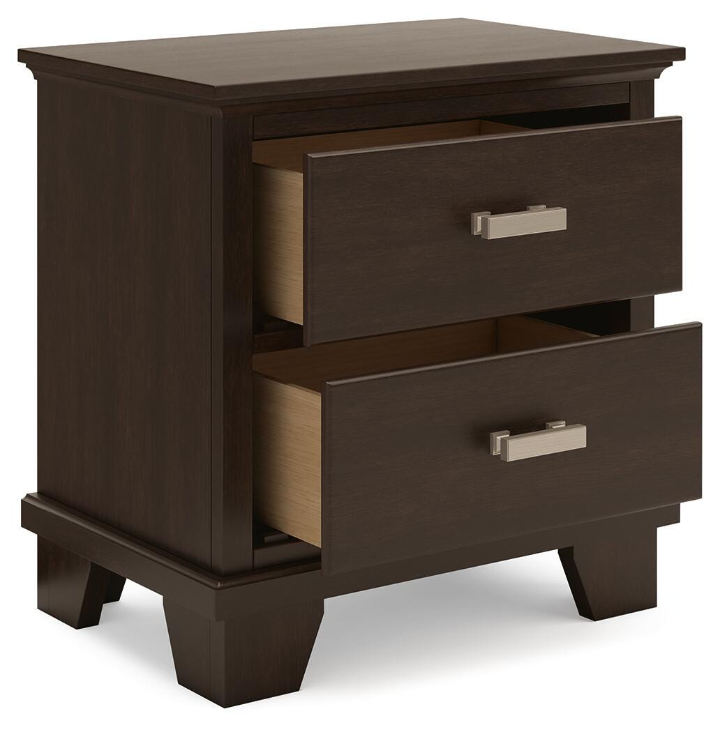 Covetown Panel Bed, Chest and Nightstand