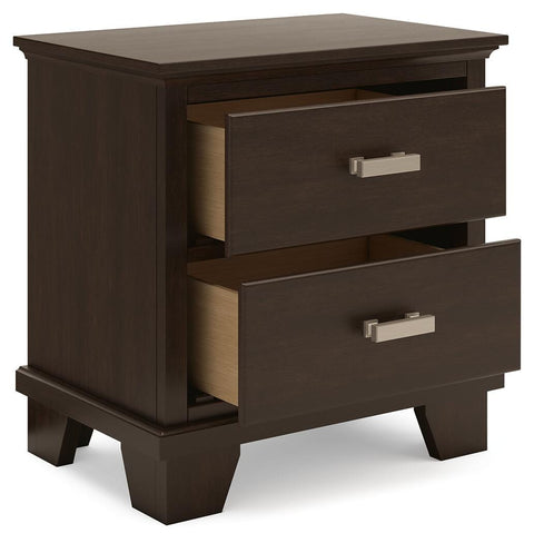 Covetown Panel Bed, Chest and Nightstand
