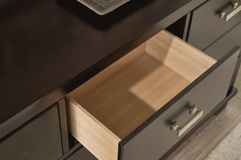 Covetown Panel Bed, Dresser and 2 Nightstands