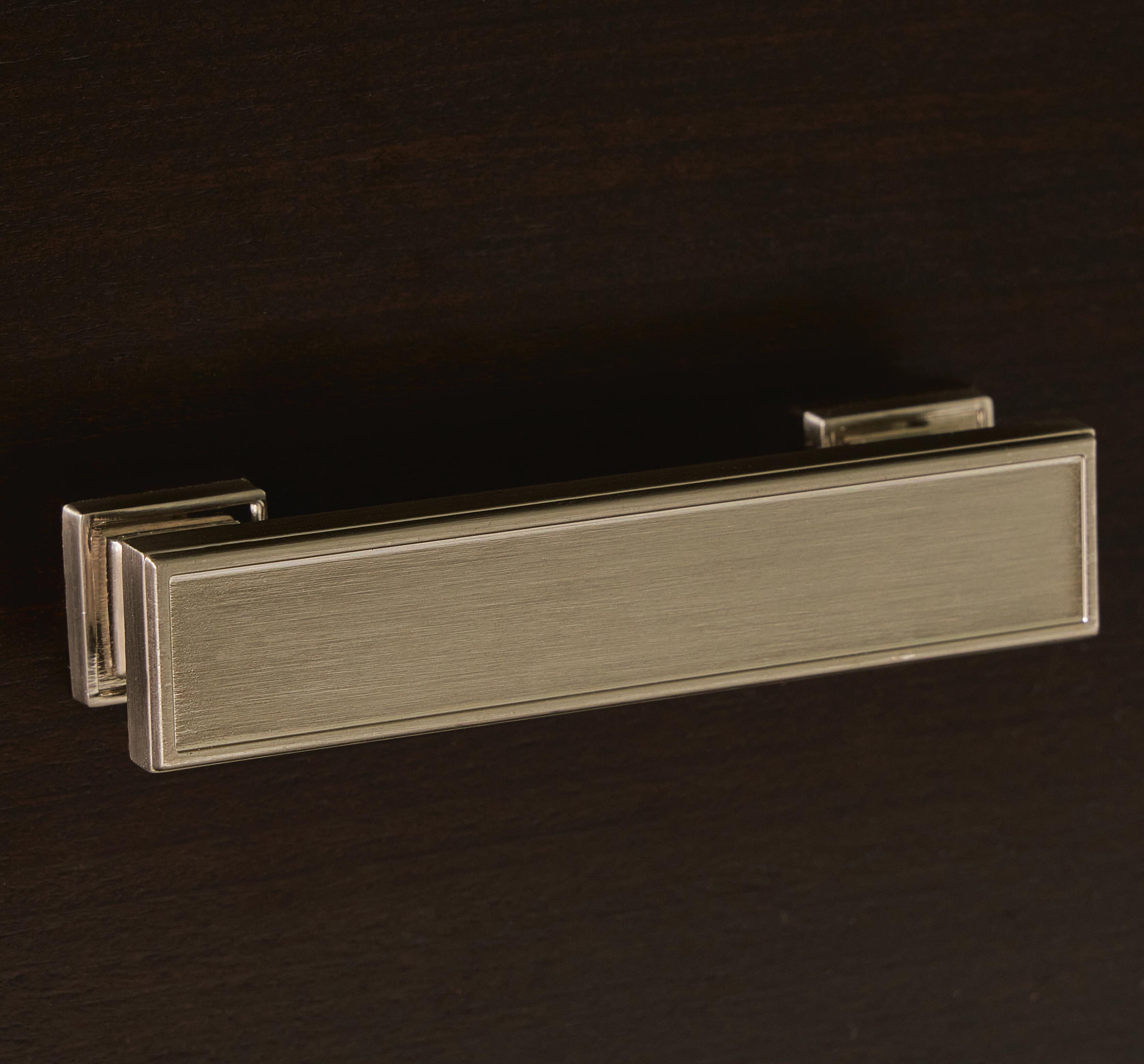 Covetown Dresser