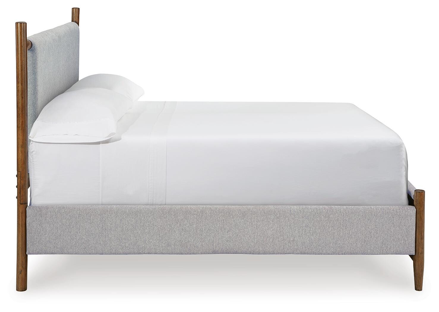 Lyncott Upholstered Bed with Mirrored Dresser, Chest and 2 Nightstands