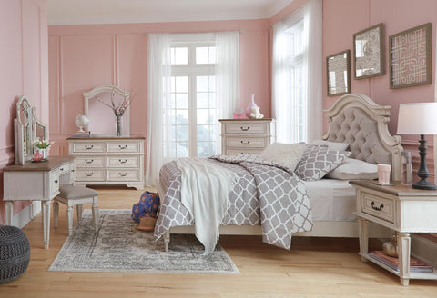Realyn Nightstand