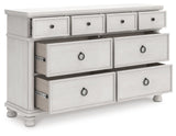 Rowlenstown Poster Bed and Dresser