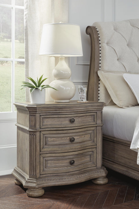 Ardenfield Upholstered Sleigh Bed and 2 Nightstands