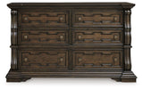 Maylee Dresser