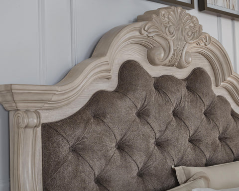 Bruchandi Upholstered Panel Bed