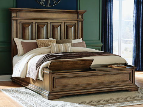 Frantanna Panel Storage Bed