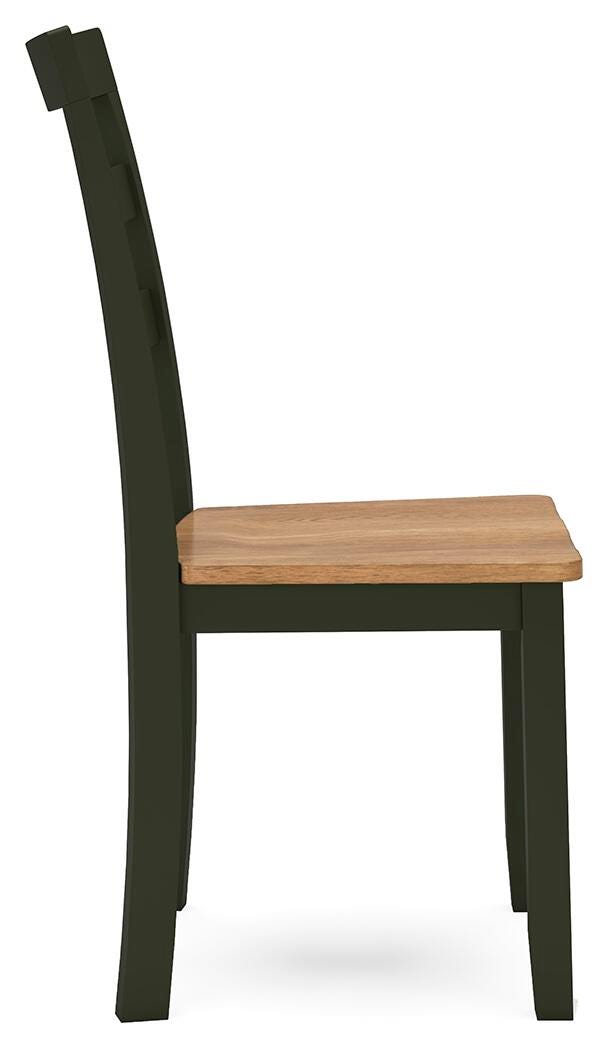 Gesthaven Extendable Dining Table and 2 Chairs