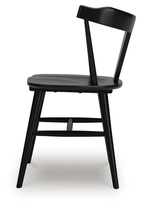 Gretlynn Dining Table and 6 Chairs
