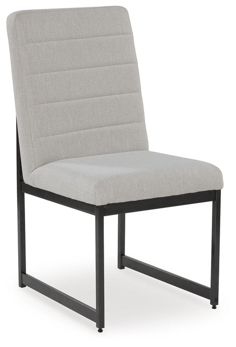 Tomtyn Extension Dining Table and 6 Chairs