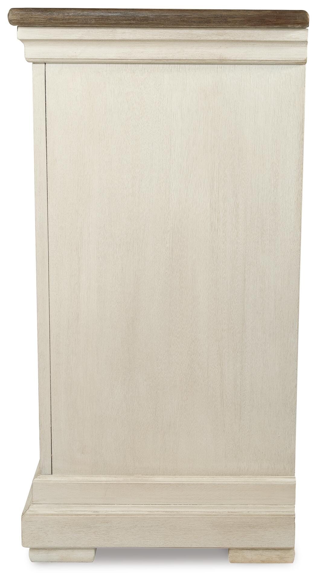 Vanderley Dining Server