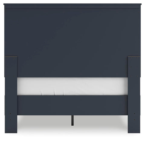 Simmenfort Panel Headboard, Dresser and 2 Nightstands