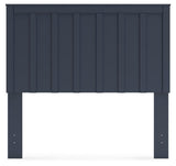 Simmenfort Panel Headboard, Dresser and 2 Nightstands