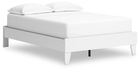Hallityn Platform Bed