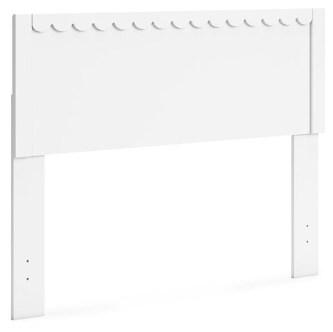 Hallityn Panel Headboard and Dresser
