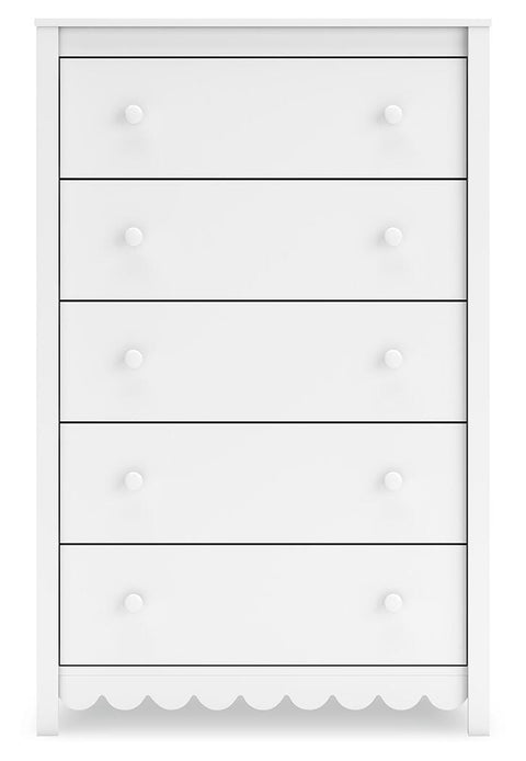Hallityn Panel Platform Bed, Dresser and Chest
