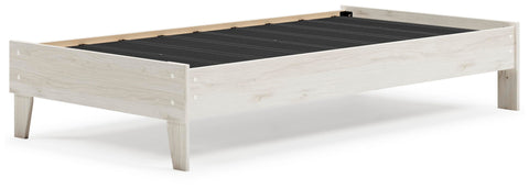 Socalle Platform Bed