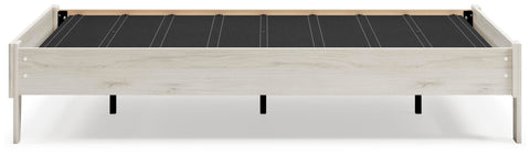 Socalle Platform Bed
