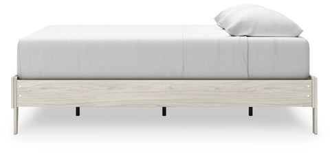 Socalle Platform Bed