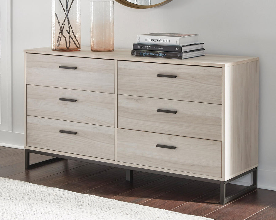 Shawburn Crossbuck Panel Headboard, Dresser and 2 Nightstands