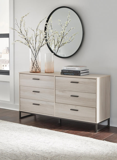 Socalle Panel Platform Bed, Dresser and Nightstand