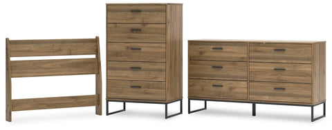 Deanlow Panel Headboard, Dresser and Chest