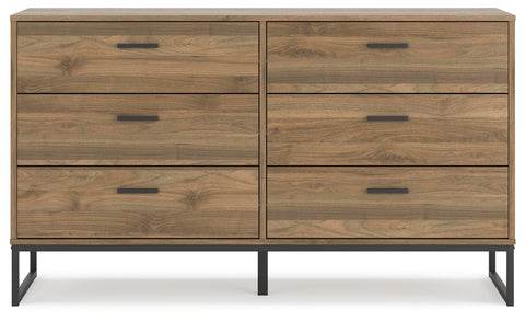 Deanlow Platform Bed, Dresser and Chest