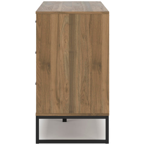 Deanlow Panel Headboard, Dresser and Nightstand