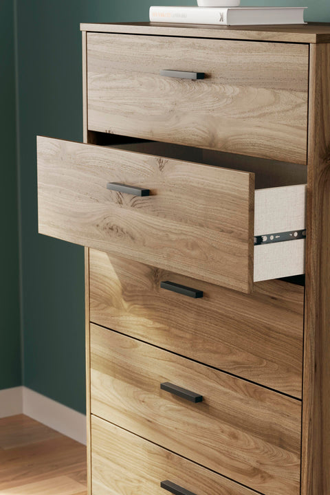 Deanlow Panel Headboard, Dresser, Chest and 2 Nightstands