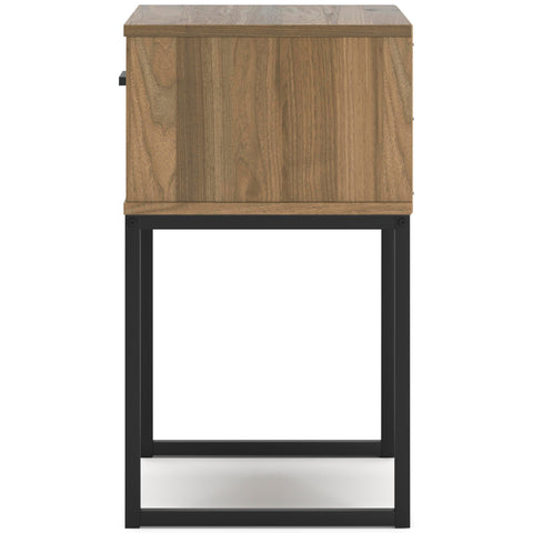 Deanlow Panel Headboard and 2 Nightstands