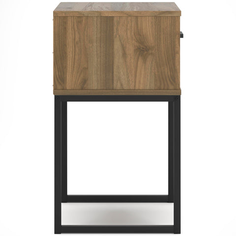 Deanlow Panel Headboard and 2 Nightstands