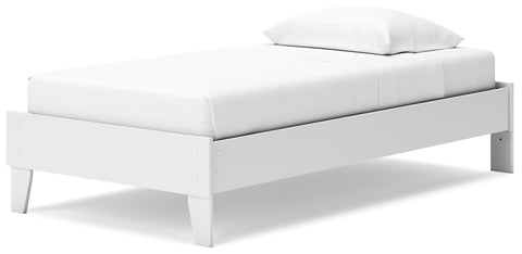 Socalle Platform Bed