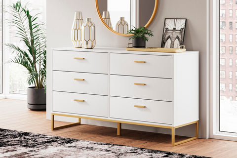 Socalle Panel Platform Bed, Dresser and Nightstand