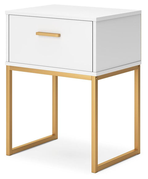 Socalle Panel Platform Bed, Dresser and Nightstand