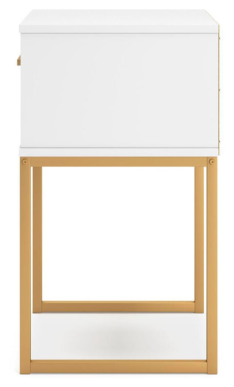 Socalle Panel Platform Bed, Dresser and 2 Nightstands