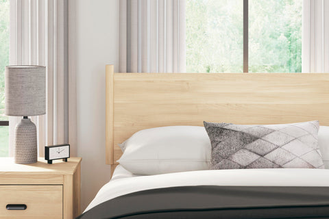 Cabinella Platform Panel Bed and 2 Nightstands