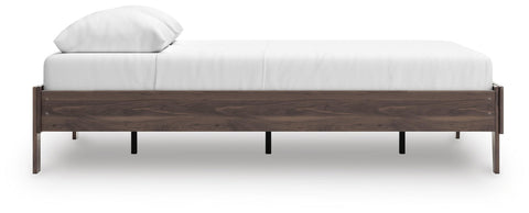 Calverson Platform Bed and Dresser